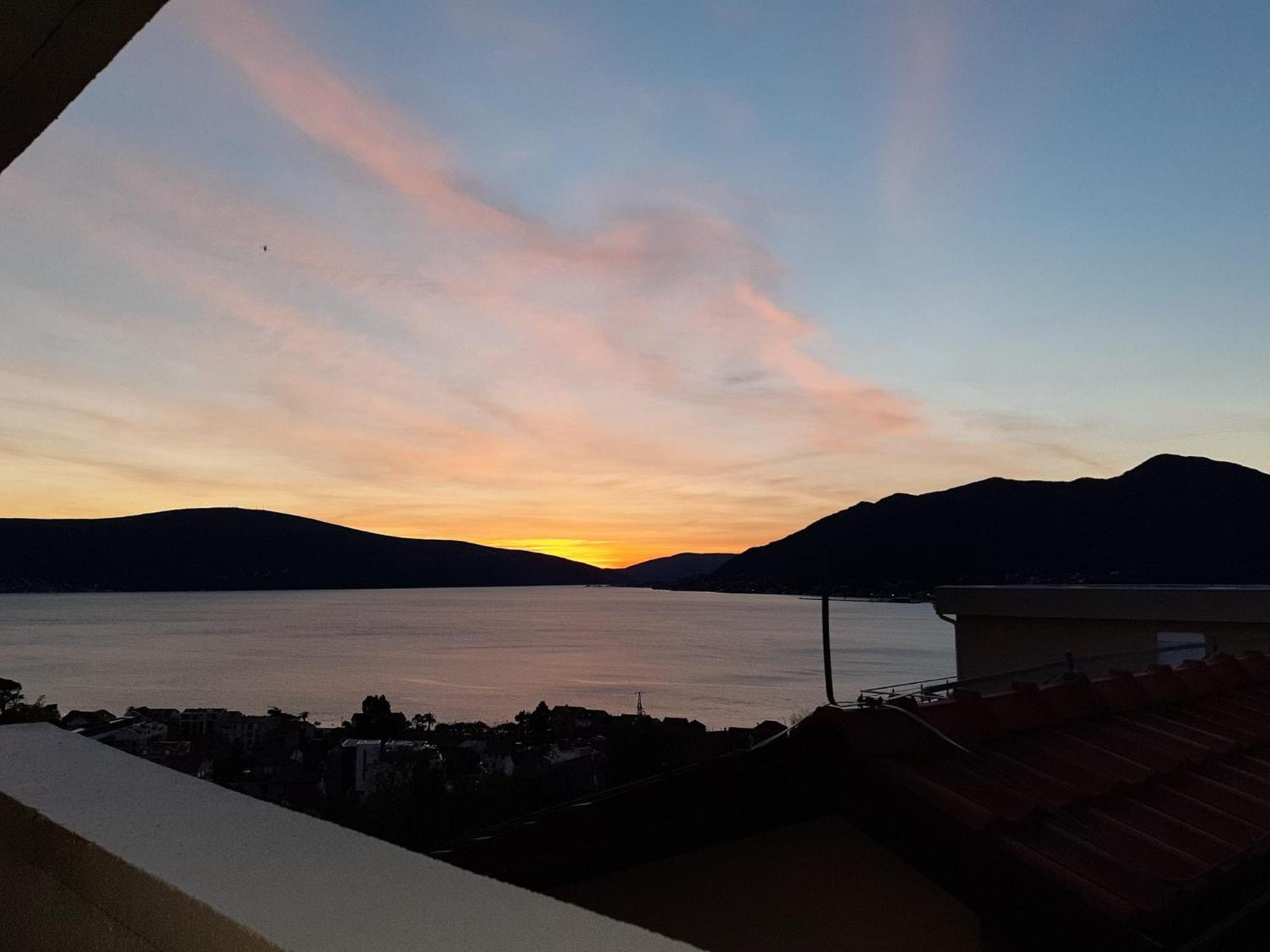 Adriabay Studio Tivat Extérieur photo