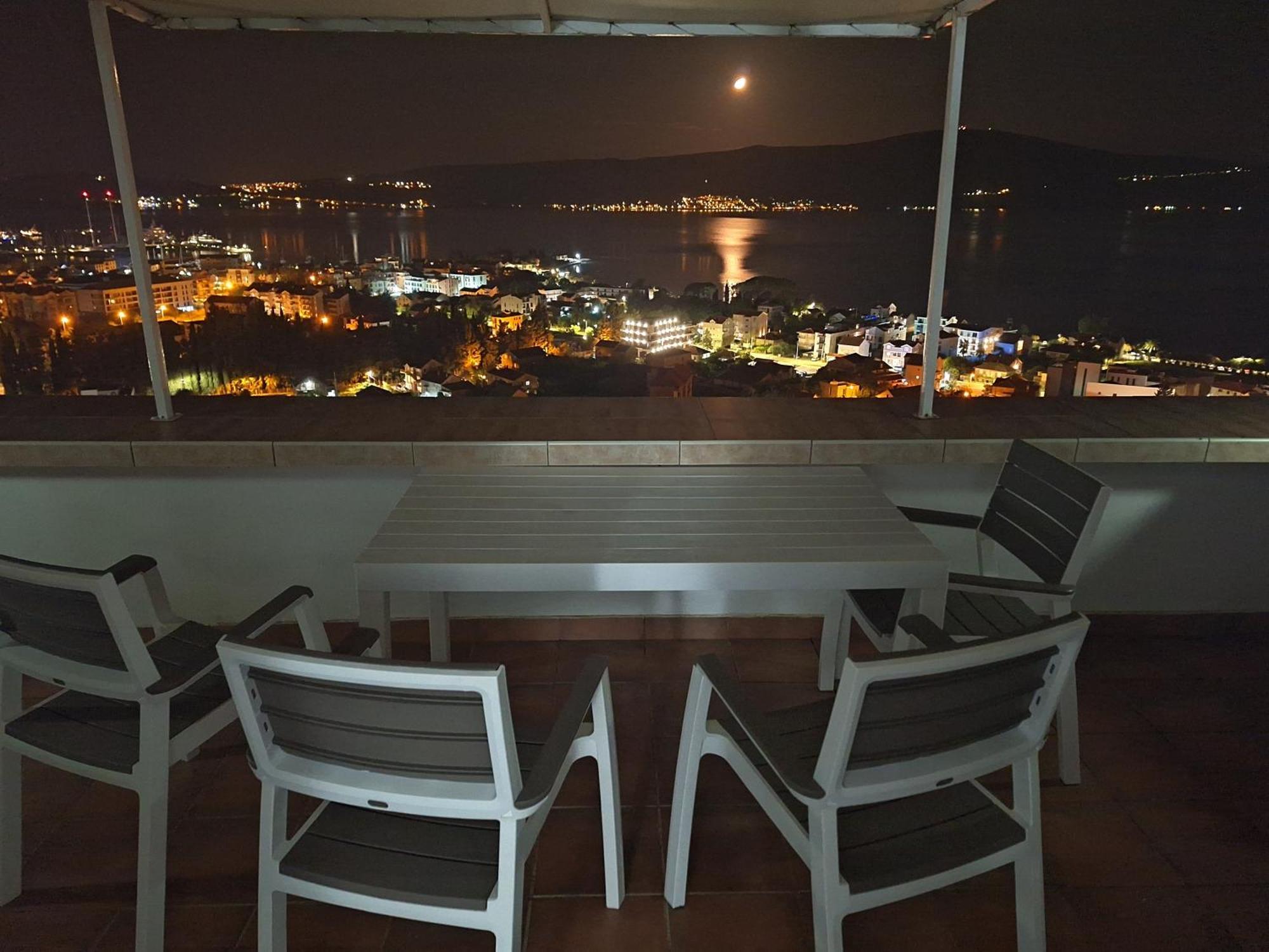 Adriabay Studio Tivat Extérieur photo